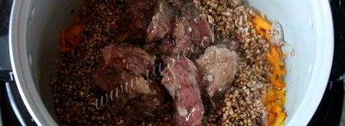 гречка с тушенкой в мультиварке. Шаг 5