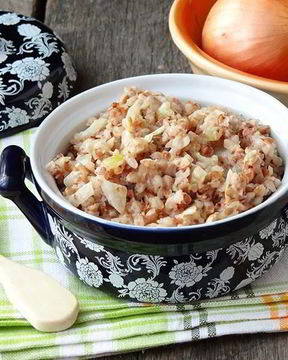 Гречневая каша с луком в мультиварке