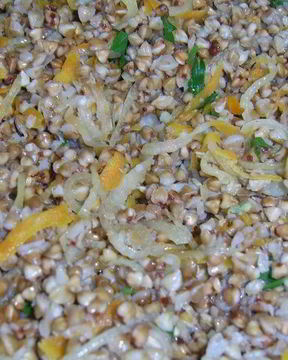 Каша гречневая с луком