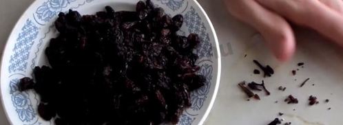 кутья поминальная с изюмом из риса на поминки. Шаг 2