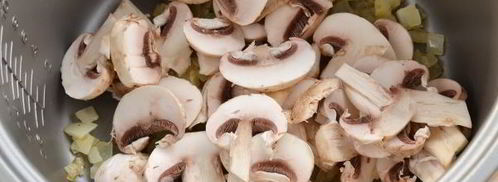 перловка с грибами в мультиварке. Шаг 8