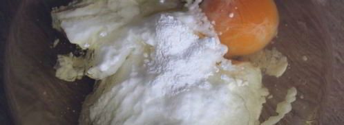 булочки с грецким орехом и сахарным сиропом. Шаг 2