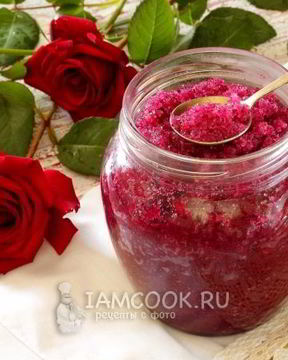 Чайная роза перетертая с сахаром