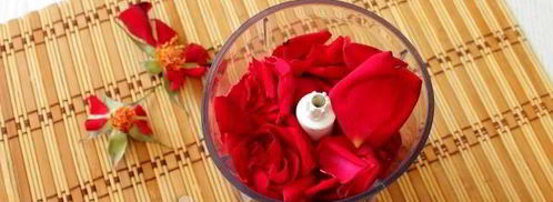 чайная роза перетертая с сахаром. Шаг 3