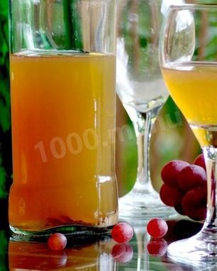 Домашнее белое вино из винограда