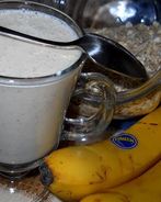 Йогуртовый коктейль с овсянкой и творогом