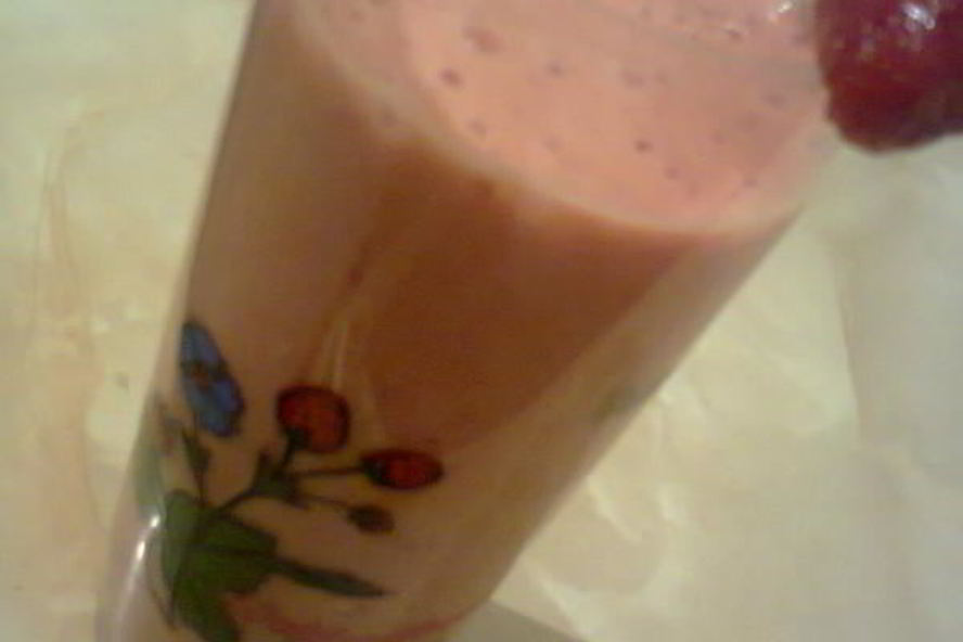 Рецепт коктейль клубнично-апельсиновый