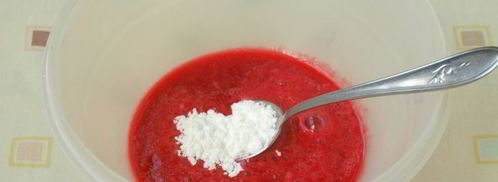 коктейль на ряженке с творогом и малиной. Шаг 2