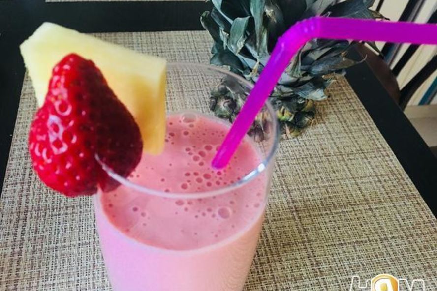 Рецепт клубнично-ананасовый смузи