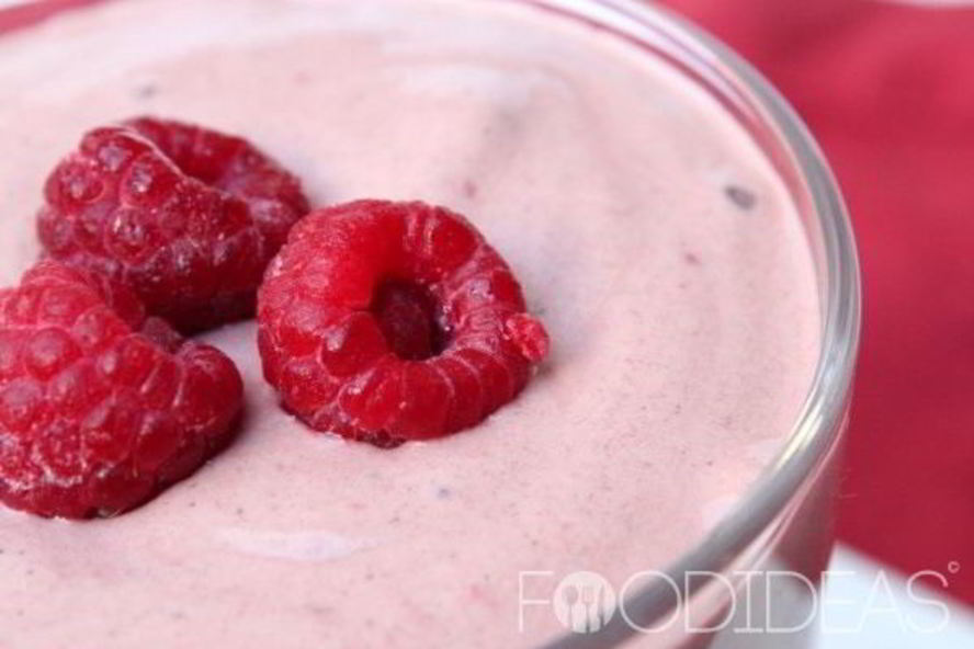 Рецепт малиново-банановый смузи