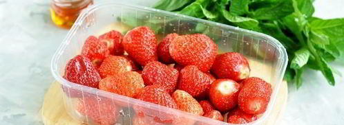 смузи с кокосовым молоком и клубникой. Шаг 4