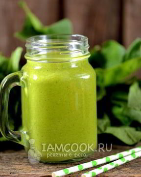 Зеленый коктейль с овсяными хлопьями и льном