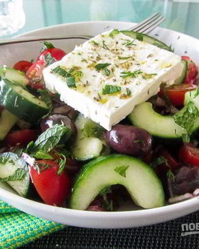 Салат по-гречески