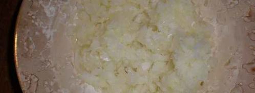 картофель в майонезе с ананасами и салатик свекла с сыром. Шаг 4