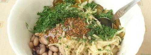 картофельный салат с фасолью и шампиньонами. Шаг 6