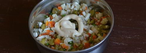 оливье с курицей. Шаг 9