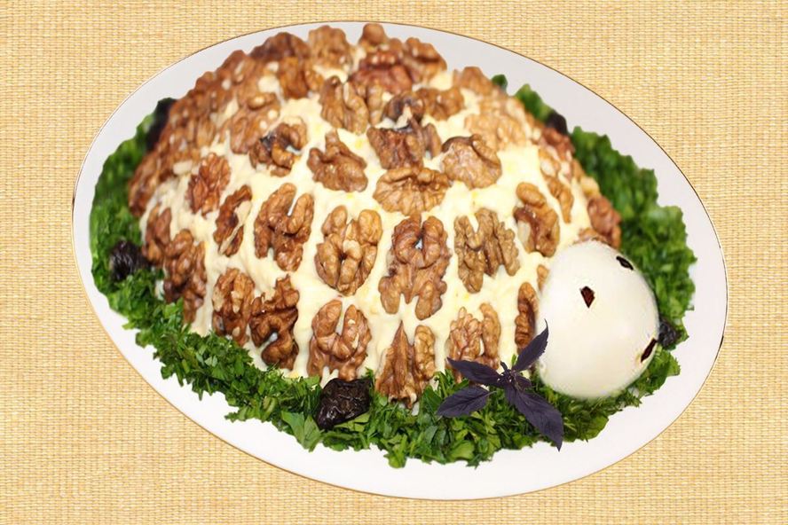 Рецепт салат черепаха с консервами