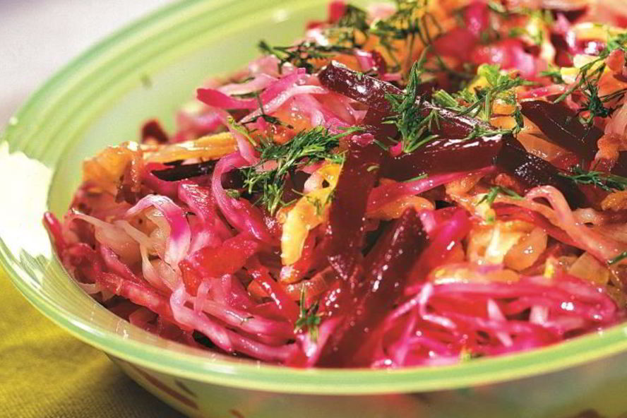 Рецепт салат из квашеной капусты со свеклой