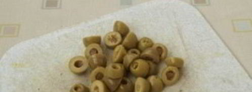 салат новогодний из крабовых палочек. Шаг 5