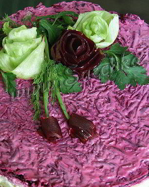 Селедка под шубой с розами