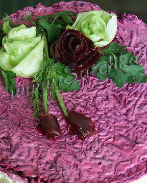 Селедка под шубой с розами