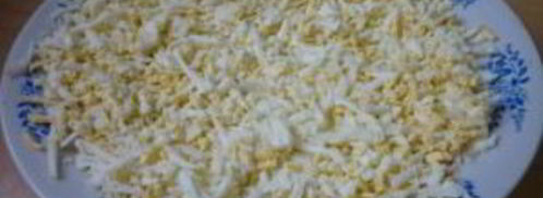 салат с горбушей и сыром. Шаг 3