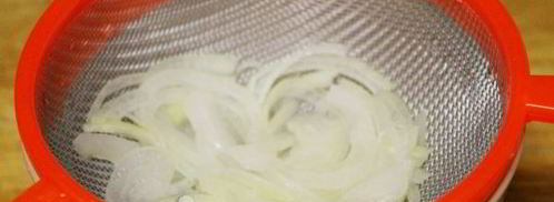 салат с корейкой и яйцами. Шаг 5