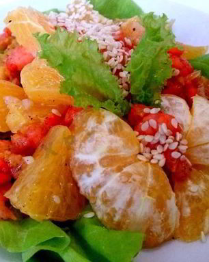 Салат с креветками и апельсинами