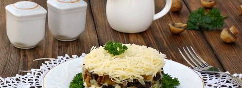 салат с курицей, грибами и сыром. Шаг 12