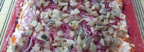 салат шуба рулетом. Шаг 11