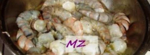 салат цезарь с креветками. Шаг 3