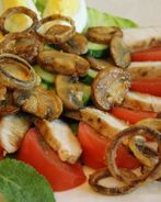 Теплый салат со свининой