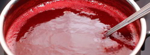 брусничный соус к чему угодно. Шаг 6