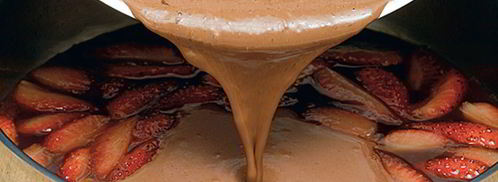 шоколадный соус с клубникой и виски. Шаг 3