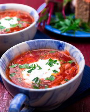 Борщ с курицей и капустой