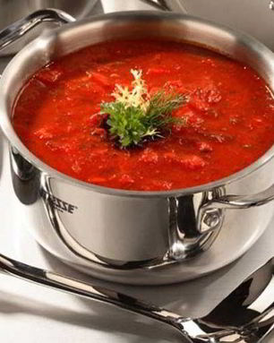 Борщ с квашеной капустой и фасолью