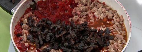 борщ с языком и черносливом. Шаг 5