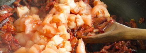 красный украинский борщ со свеклой. Шаг 11