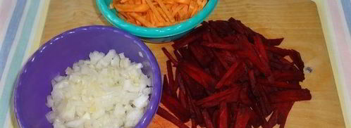 постный борщ с чечевицей и черносливом. Шаг 2