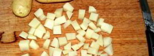 украинский борщ с салом и чесноком. Шаг 2