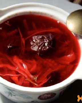 Вегетарианский борщ с черносливом