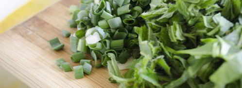 зеленый борщ со щавелем и крапивой. Шаг 16