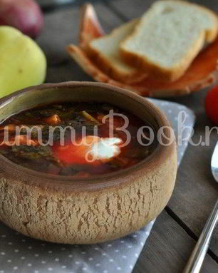 Зеленый борщ в мультиварке