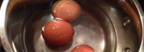 куриный бульон с яйцом. Шаг 5