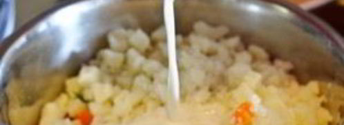 окрошка на кефире и минералке. Шаг 8