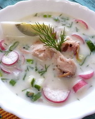 Овощная окрошка с тунцом