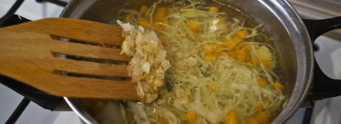 овощной суп с зеленым горошком. Шаг 8