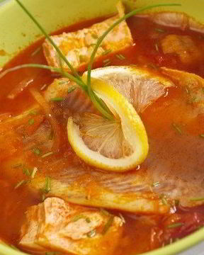 Рыбный суп из макрели по-африкански