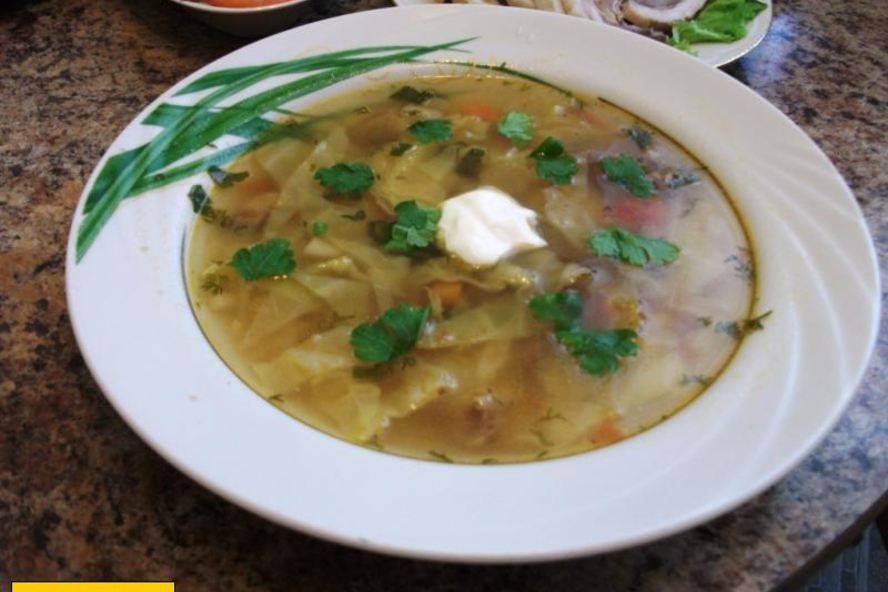 Рецепт щи из свежей капусты со свининой