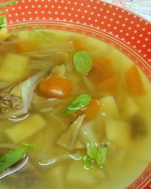 Щи на говяжьем бульоне